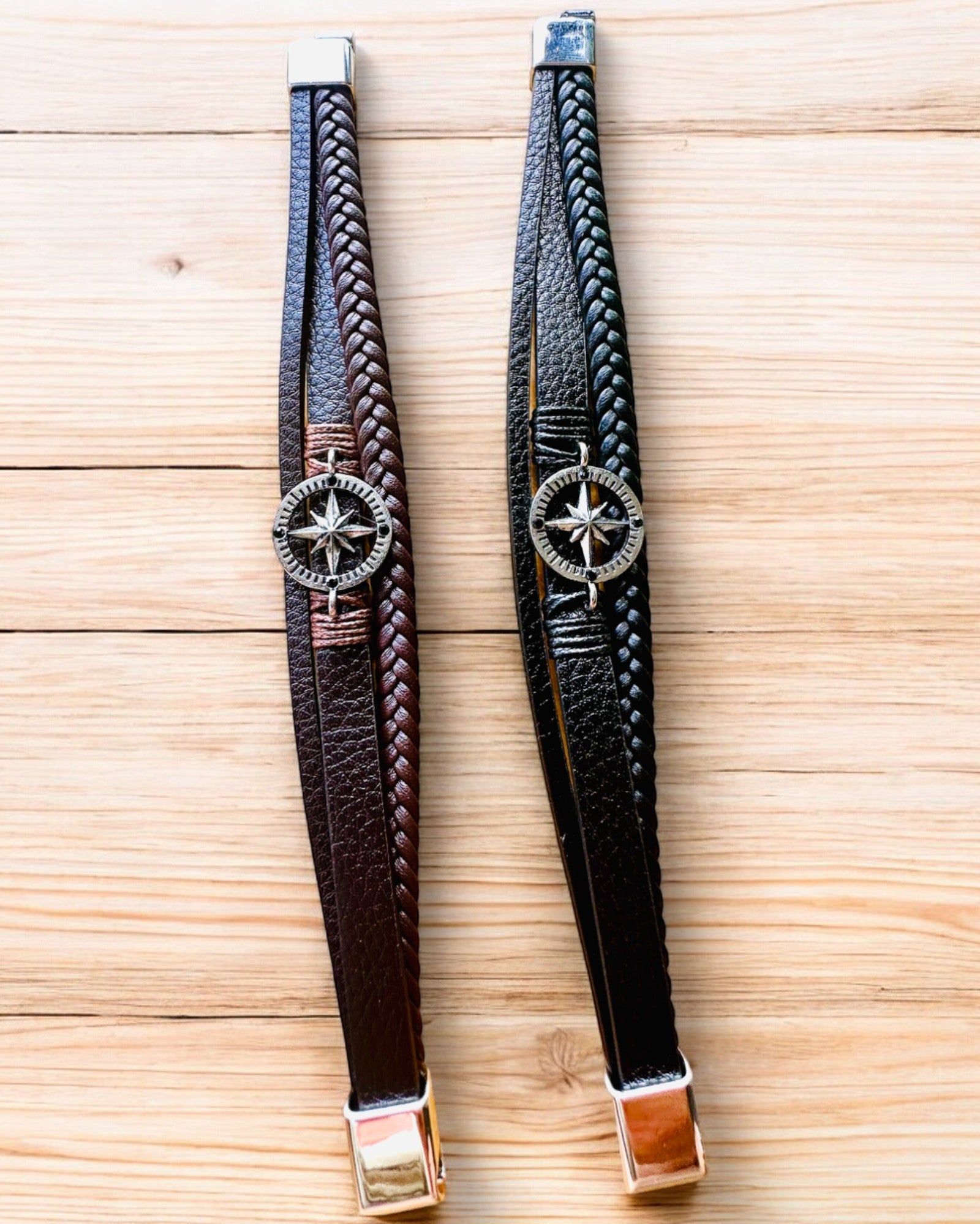 Náramok "Compass Adventure" - možnosť personalizácie gravírovaním na darček, 2 farebné varianty na výber