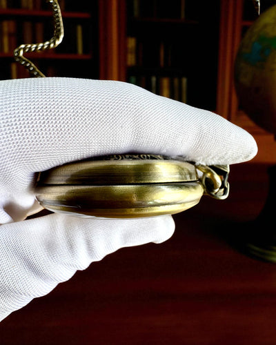 Zegarek kieszonkowy „Veritas Tempus” – mechaniczny czasomierz z możliwością grawerunku na prezent, 2 warianty do wyboru