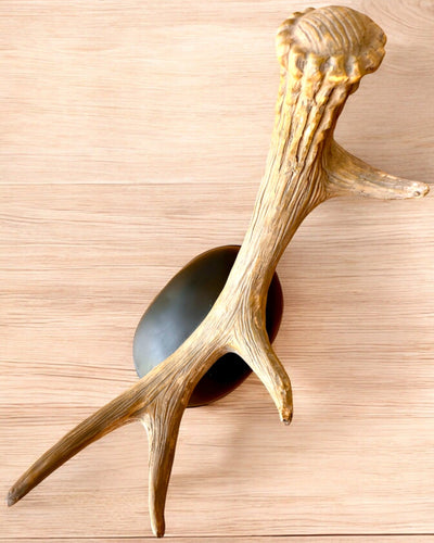 Rohatý stojan na víno "Jeleň" s možnosťou gravírovania na darček