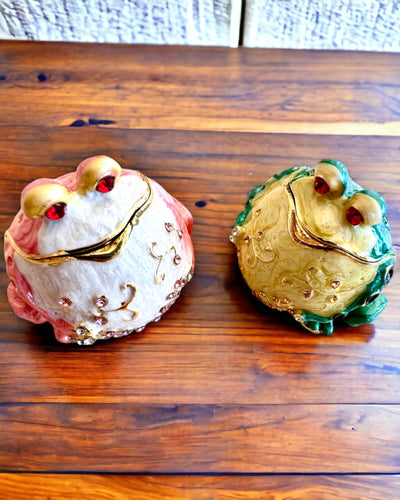 Elegantná dekoratívna škatuľka "Žabi Poklad" na darček s personalizáciou, s možnosťou gravírovania