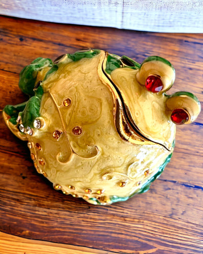 Elegantná dekoratívna škatuľka "Žabi Poklad" na darček s personalizáciou, s možnosťou gravírovania