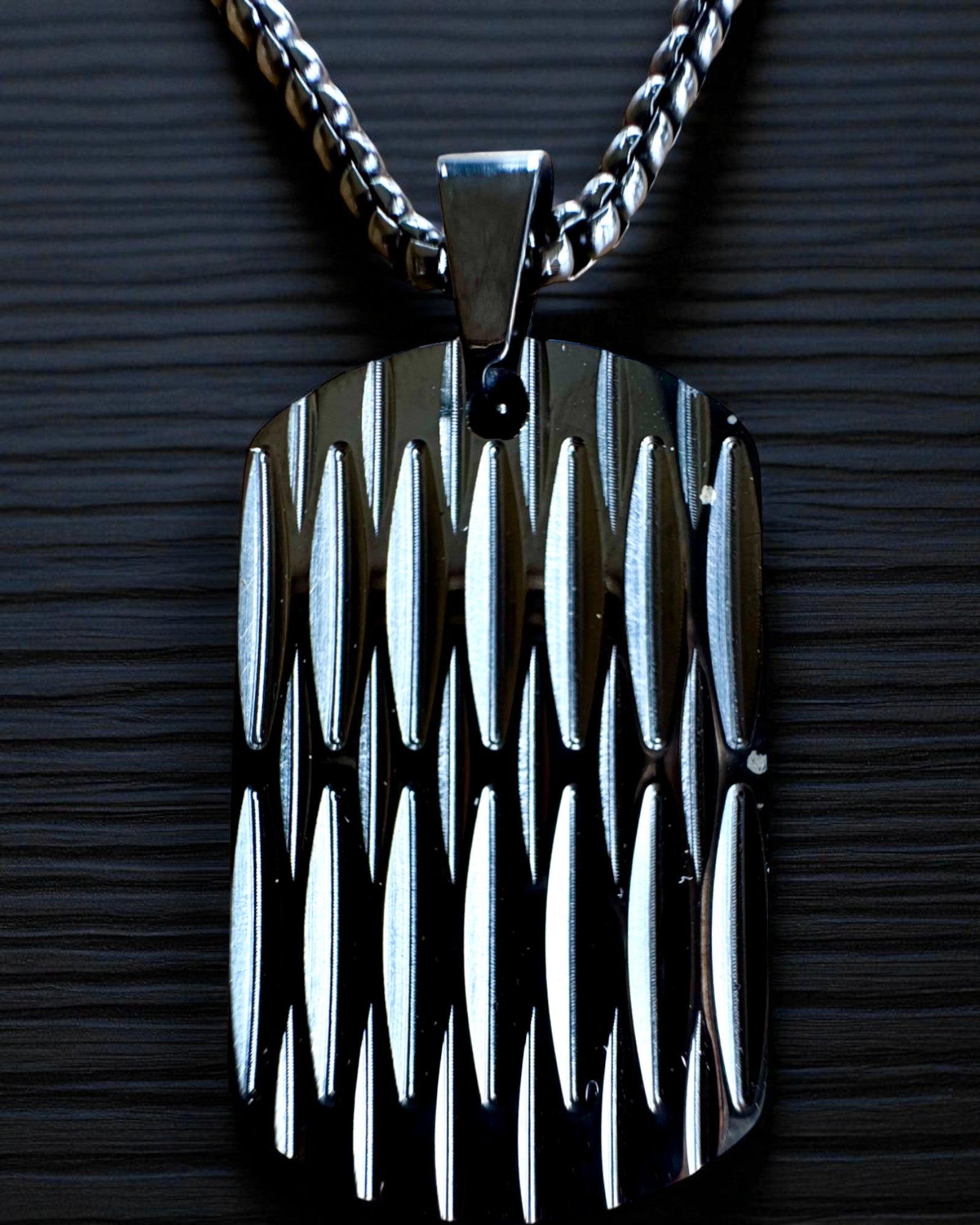 Pánsky náhrdelník Dog Tag „SteelVision“ – nehrdzavejúca oceľ, 15 variantov, personalizácia gravírovaním