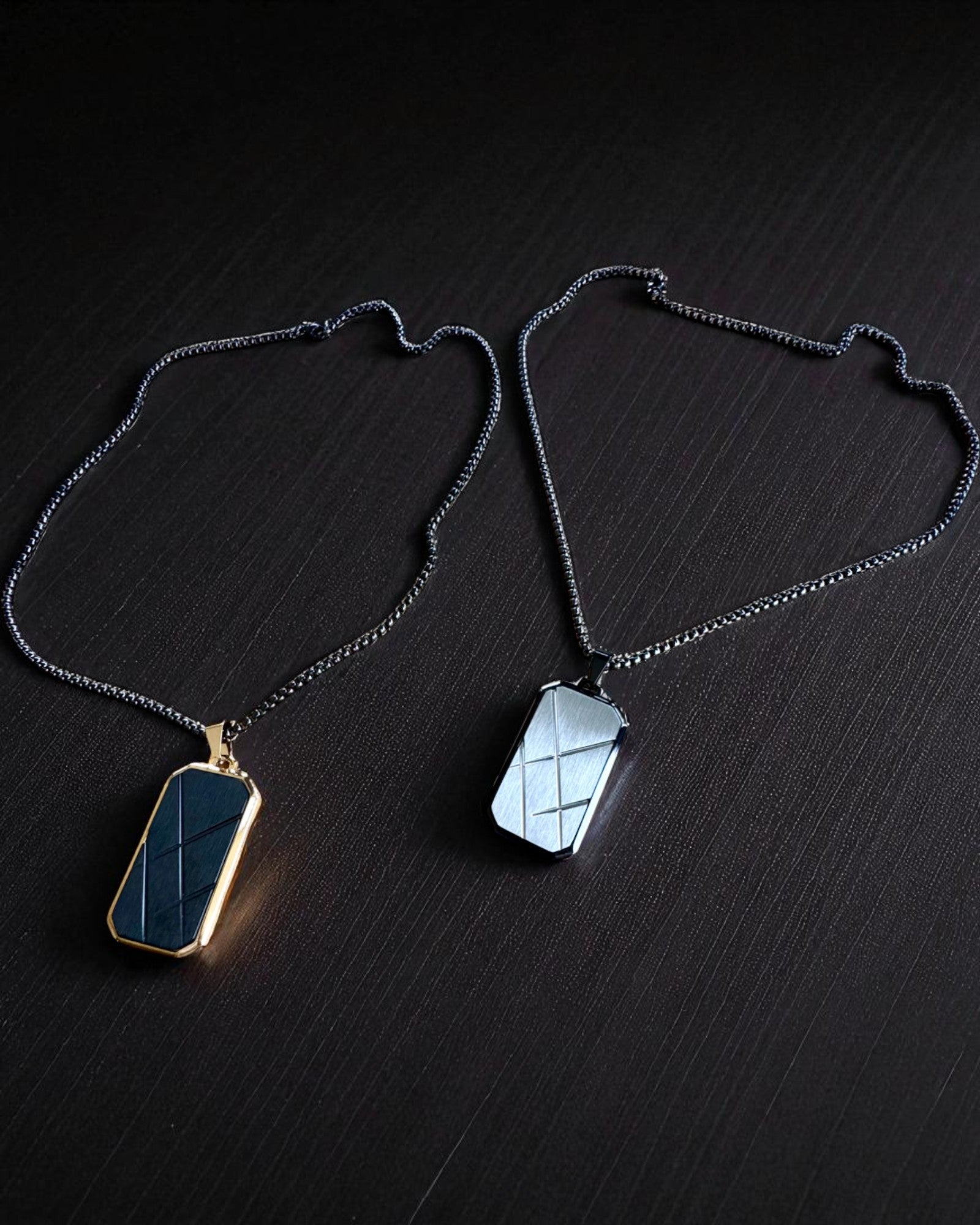 Pánsky náhrdelník Dog Tag „SteelVision“ – nehrdzavejúca oceľ, 15 variantov, personalizácia gravírovaním