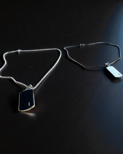 Pánsky náhrdelník Dog Tag „SteelVision“ – nehrdzavejúca oceľ, 15 variantov, personalizácia gravírovaním