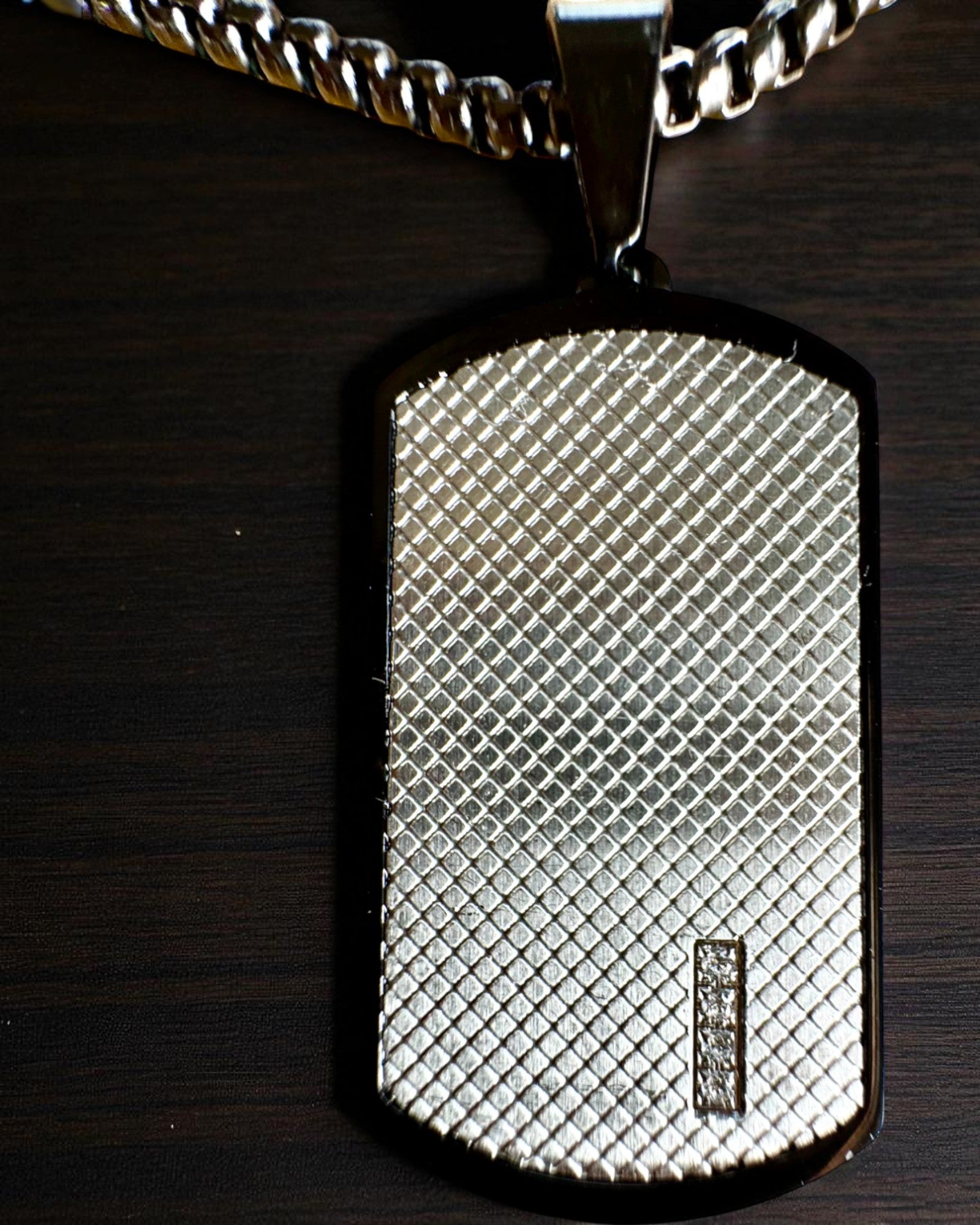Pánsky náhrdelník Dog Tag „SteelVision“ – nehrdzavejúca oceľ, 15 variantov, personalizácia gravírovaním