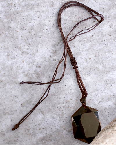 Amulet z čierneho obsidiánu "Dávidova hviezda", možnosť personalizácie gravírovaním na darček