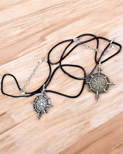 Amulet Wojownik Północy - Kompas Wikinga, możliwość personalizacji grawerem na prezent, 2 warianty do wyboru