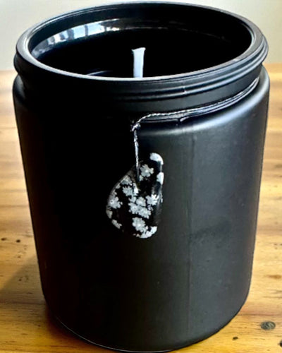 Intenčná sójová sviečka Obsidián – sebadôvera a vnútorná sila, 250 ml, možnosť personalizácie ako darček