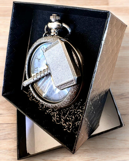 Młot Czasu - Vreckové hodinky, možnosť personalizácie gravírovaním ako darček