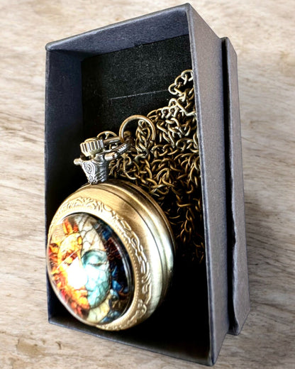 Elegantné vreckové hodinky "Słoneczna Luminacja" s možnosťou gravírovania ako darček