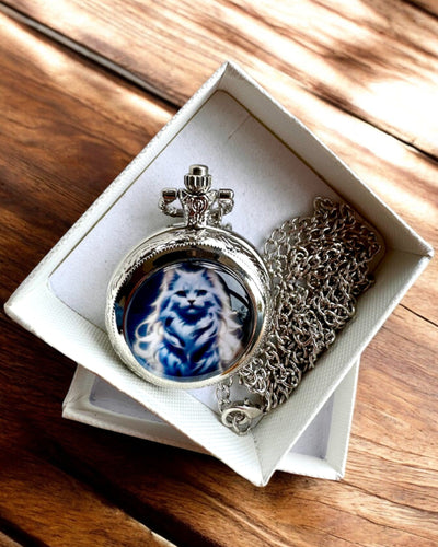 Vreckové hodinky "Hviezdna mačka" s možnosťou gravírovania, na výber 2 farebné varianty