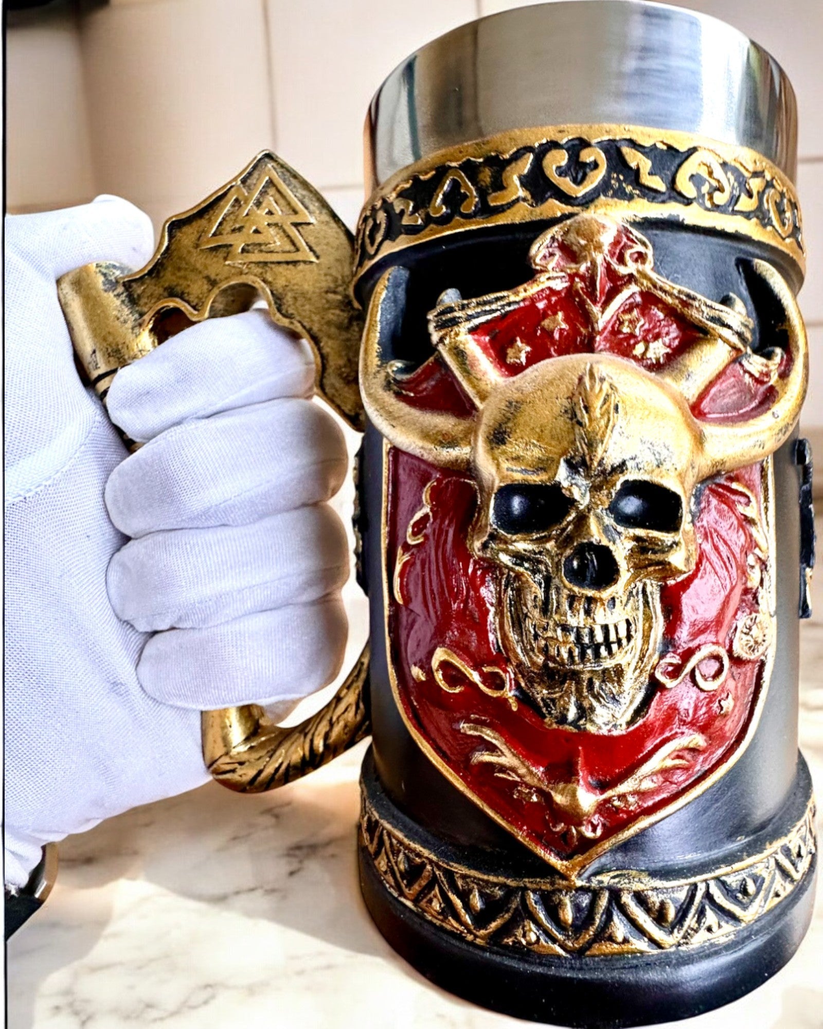 Karnawaľový Krígeľ Bojovníka - 600 ml, 16 cm výška, možnosť personalizácie gravírovaním na darček