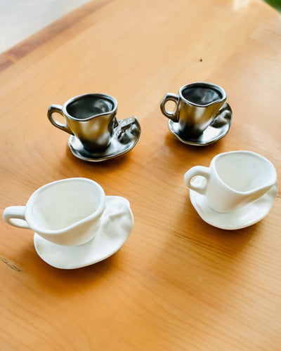 Elegantné keramické šálky „Maska“ – Sada 2 ks - možnosť personalizácie gravírovaním na darček