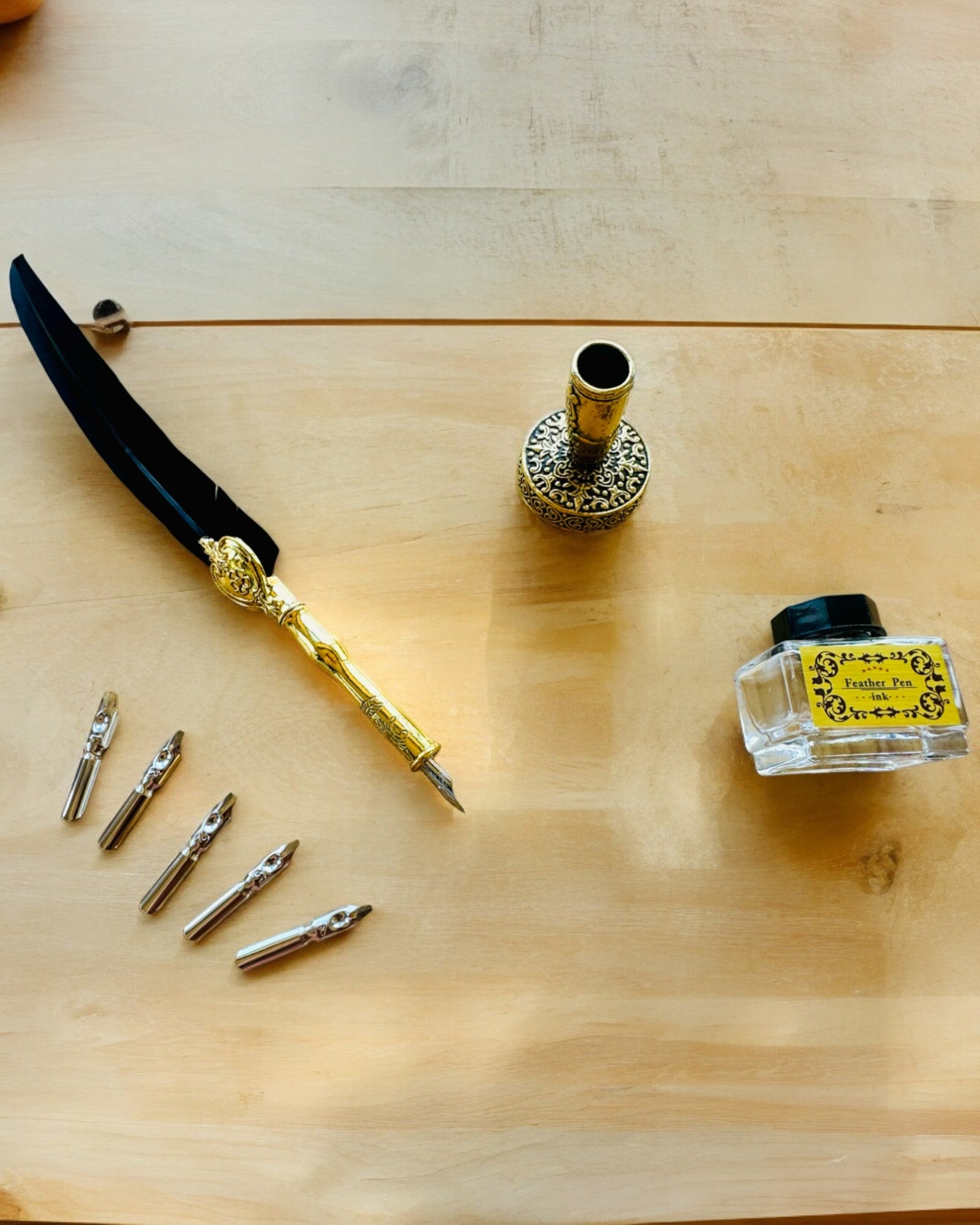 Elegantné husacie pero so súpravou príslušenstva - Royal Quill, možnosť personalizácie gravírovaním