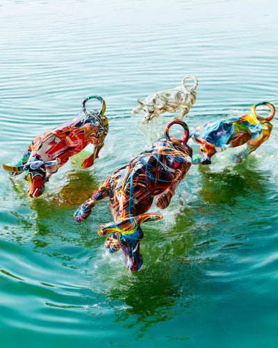 Dekoratívna socha býka "BullArt" – Unikátne umenie s možnosťou gravírovania - 4 farebné varianty, na personalizovaný darček