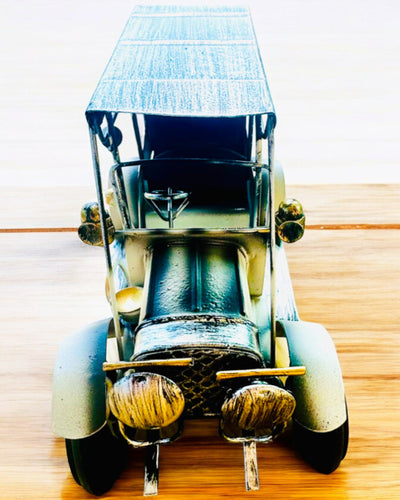 Klasický model auta Retro - tri varianty s možnosťou gravírovania ako darček