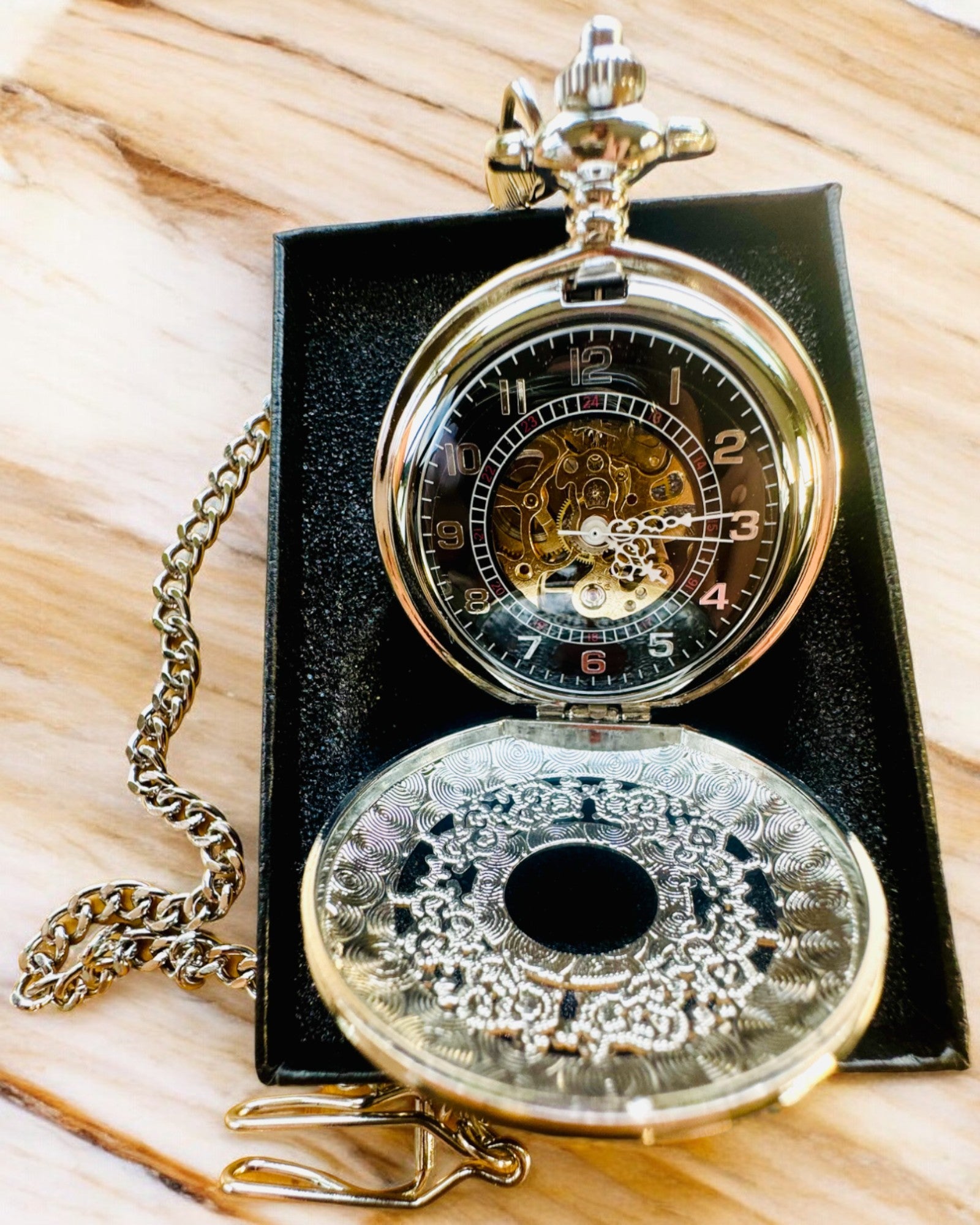 Vreckové hodinky "Eterna Elegancia", personalizovaný darček, gravírovanie. Strieborná farba