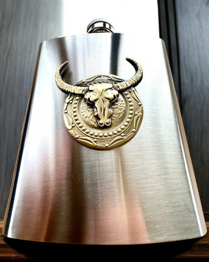 Bizon Flask – Štýlová ploskačka s motívom bizóna - možnosť personalizácie gravírovaním na darček