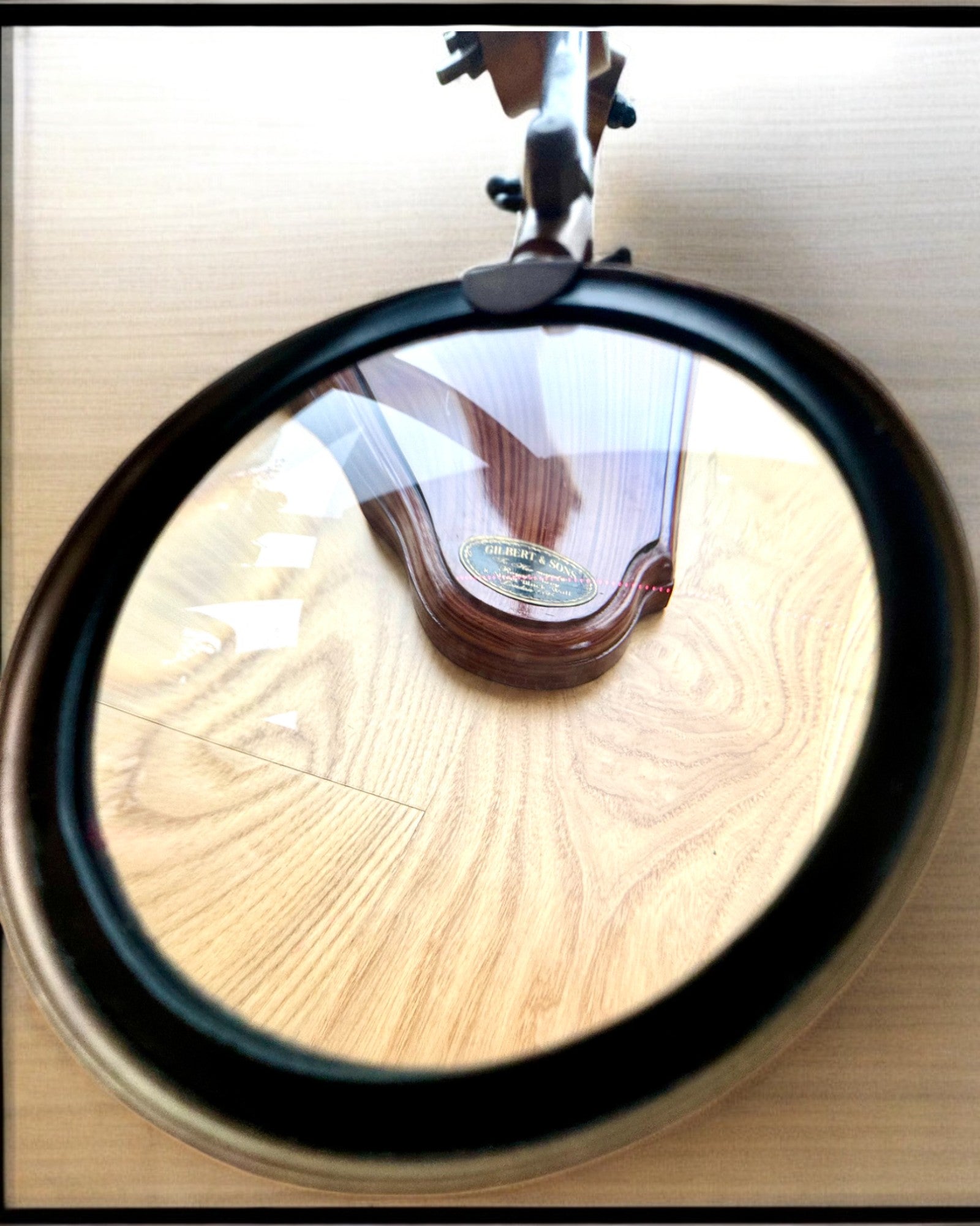 Remeselná lupa "Royal Magnifier" so stojanom a nastaviteľným držiakom - možnosť personalizácie gravírovaním na darček