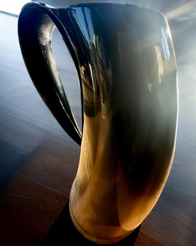 Kompaktný, 350 ml, Džbán Vyrezávaný Majstrovský kúsok s možnosťou personalizácie gravírovaním - 2 farebné varianty