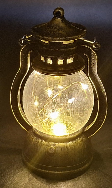 Nočná LED lampička v tvare petrolejovej lampy s možnosťou personalizácie gravírovaním, ideálna ako darček - výška 12,6 cm, šírka 5,8 cm, certifikát CE