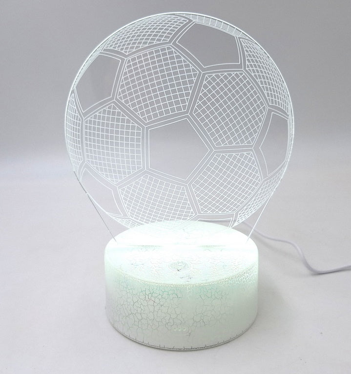 Nočná lampička Futbalová lopta s možnosťou personalizácie gravírovaním - Ideálny darček pre milovníkov futbalu - výška 17 cm - 3 farby na výber - Napájanie cez USB alebo 3 batérie AAA