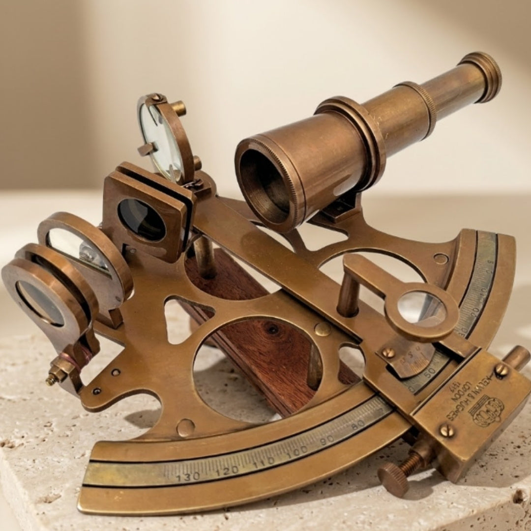 Veľký mosadzný sextant s možnosťou personalizácie gravírovaním