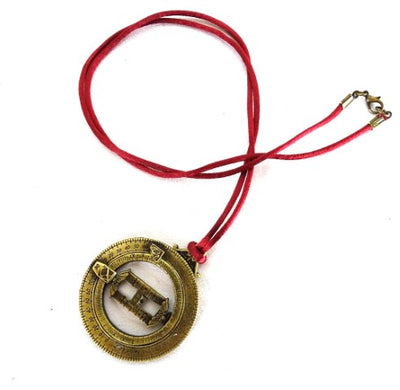 Miniatúrne slnečné hodiny H90 s astronomickými prstencami, personalizované gravírovanie, ideálny darček, bordový záves, vyhotovenie zo zamaku a mosadze, priemer 45mm