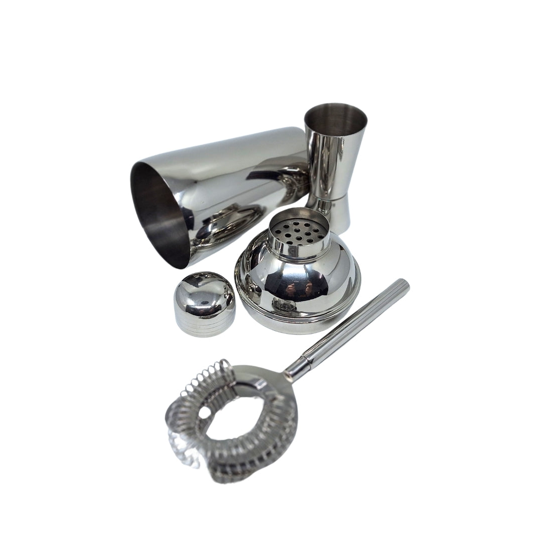 Barmanská súprava Steel, 3 diely, s možnosťou personalizácie gravírovaním - šejker 750 ml, jigger 15/30 ml, strainer - elegantný darček pre milovníkov drinkov, nehrdzavejúca oceľ, strieborná farba