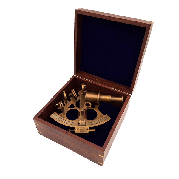 Veľký mosadzný sextant v elegantnej drevenej škatuľke s možnosťou personalizácie gravírovaním