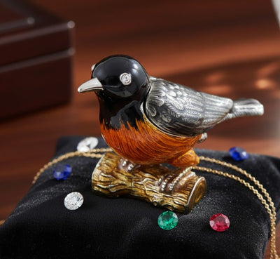 Kovová krabička v tvare vtáčika s kryštálikmi, personalizovaná gravírovaním, ideálna ako darček - čierna, strieborná, hnedá, oranžová, rozmery 5x6x5cm, materiál: kov, smalt, kryštál