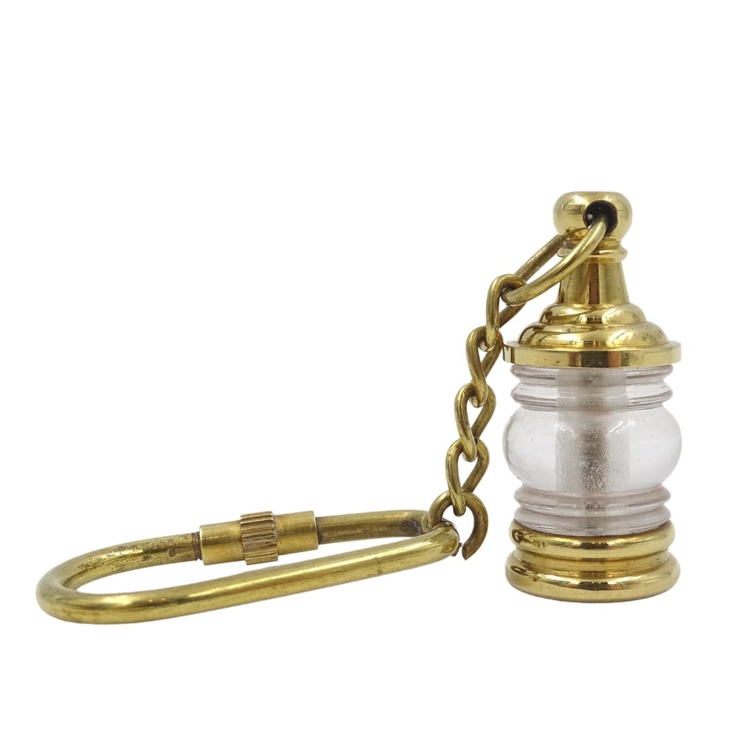 Námornícka lampa prívesok na kľúče Key-0118 z mosadze a skla, zlatá, personalizované gravírovanie, ideálny darček, rozmery 11 x 2 x 2 cm