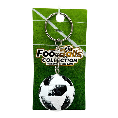 Športový prívesok na kľúče futbalová lopta s personalizovaným gravírovaním