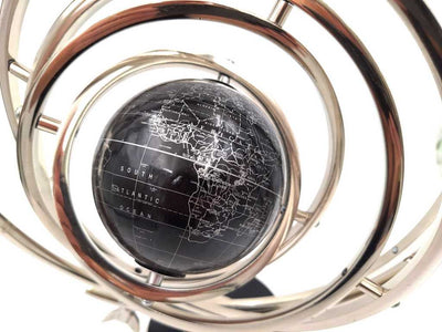 Sférické astrolábium s glóbusom 44,5 cm v striebornej farbe s možnosťou personalizácie gravírovaním
