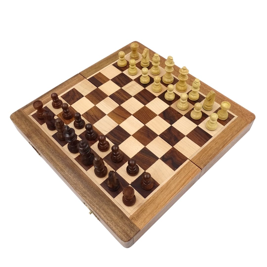 Drevený magnetický šach 30x30cm skladací G614 s gravírovaním