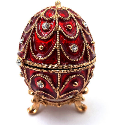 Exkluzívna kovová šperkovnica Fabergé s kryštálikmi v červeno-zlatej farbe, možnosť personalizácie gravírovaním, ideálna ako darček, rozmery 5,5x6,5cm