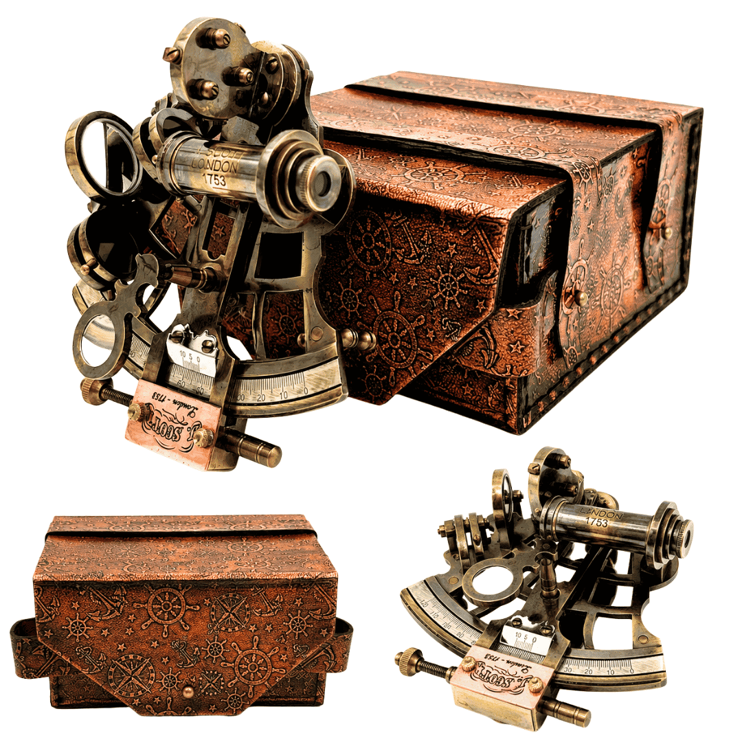 Retro mosadzný sextant v koženom puzdre - elegantný navigačný prístroj s možnosťou gravírovania - ideálny darček pre milovníkov jachtingu a histórie - rozmery 13x12x7 cm