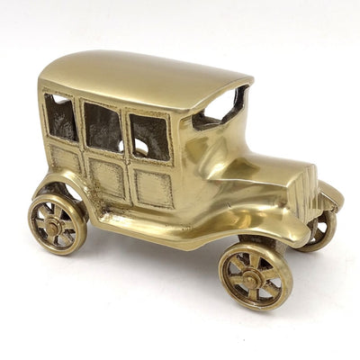 Kovový model retro auta BMW Dixi vo farbe starožitnej mosadze s možnosťou personalizácie gravírovaním