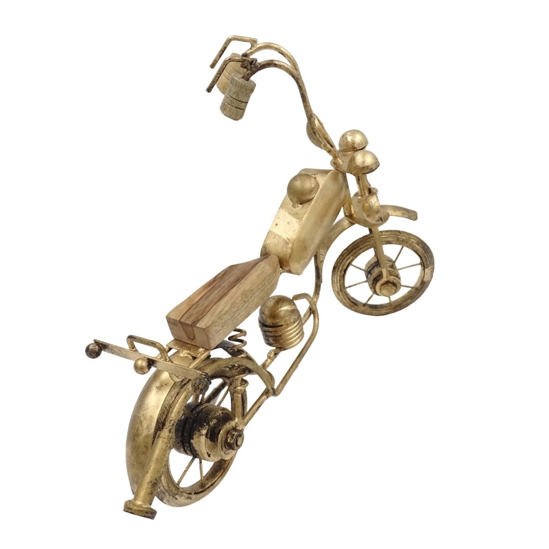 Klasický motocykel, kovový model NC1733 s gravírovaním