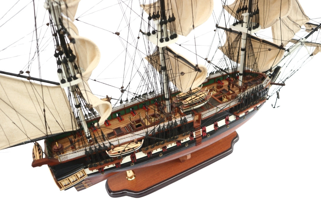 Exkluzívny veľký model plachetnice USS Constitution 100cm s možnosťou personalizácie gravírovaním