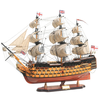 Model plachetnice HMS Victory 80cm zložený s možnosťou personalizácie gravírovaním - exkluzívna dekorácia ako darček, ručne vyrobený z exotického dreva, vysoká kvalita a dôraz na detaily