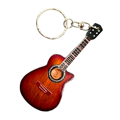 Drevený prívesok na kľúče akustická gitara s personalizovaným gravírovaním