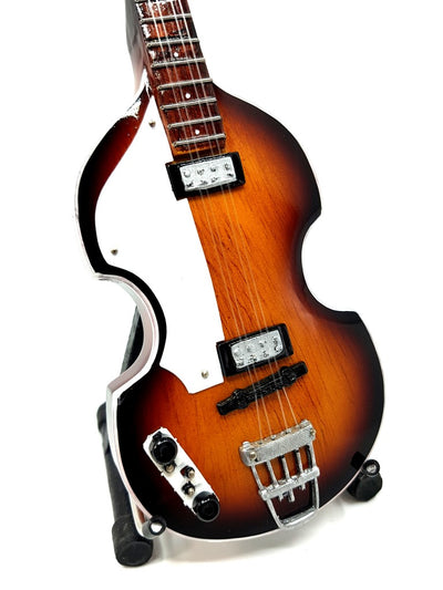 Mini basgitara v štýle Paul McCartney, MGT-2028, mahagónová, možnosť personalizácie gravírovaním, ideálna ako darček, výška 27,5 cm