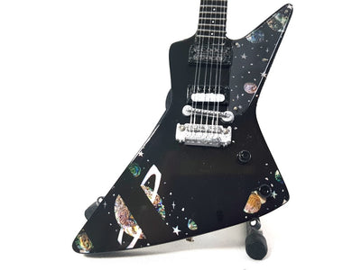 Mini gitara v štýle Scorpions Matthias Jabs MGT-7818