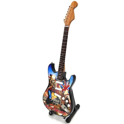 Mini dekoratívna gitara Iron Maiden „The Trooper“ z mahagónu – ručne vyrobená ozdoba pre fanúšikov hudby