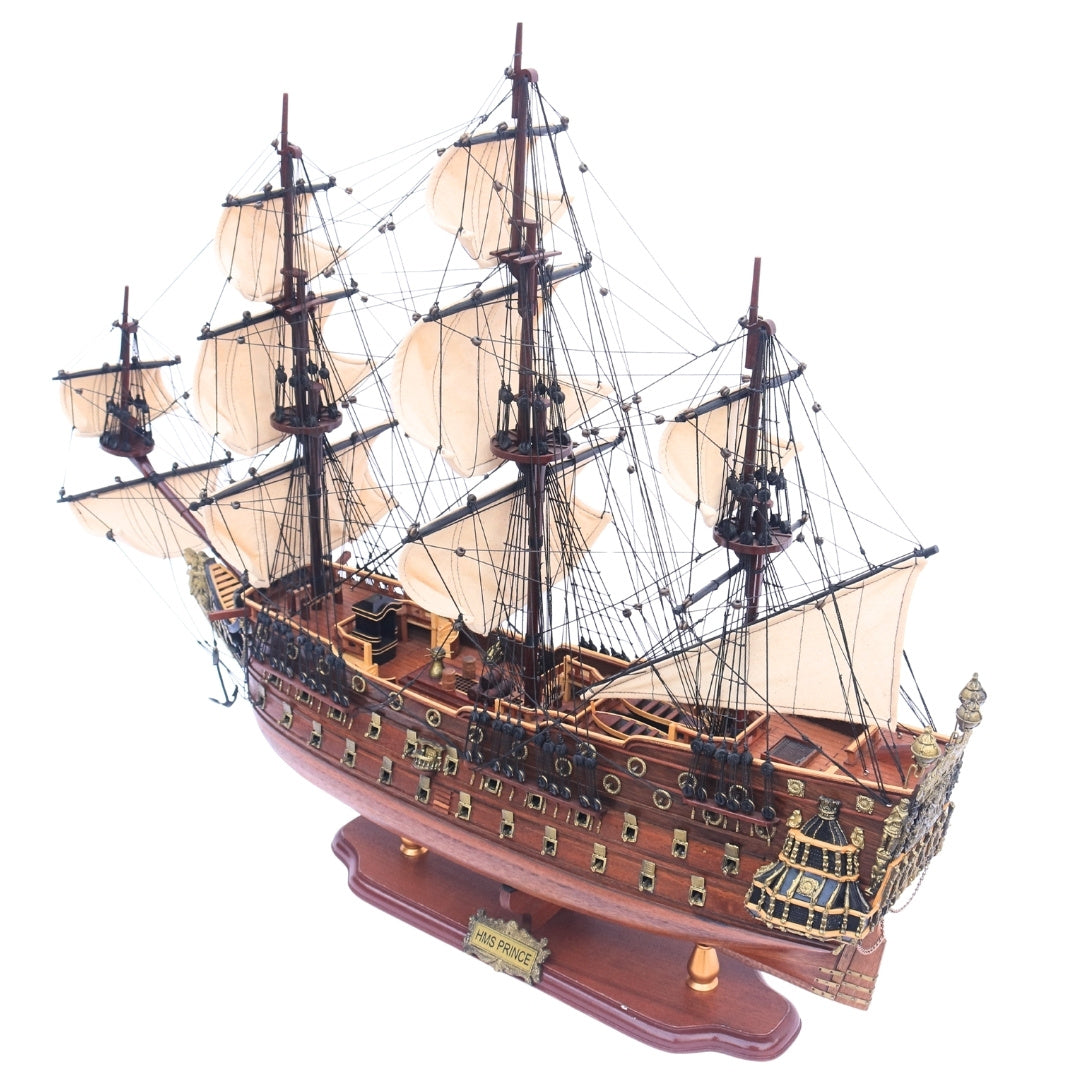 Ekskluzywny Wielki Model Żaglowca Okrętu HMS Prince 94cm z Możliwością Personalizacji Grawerem