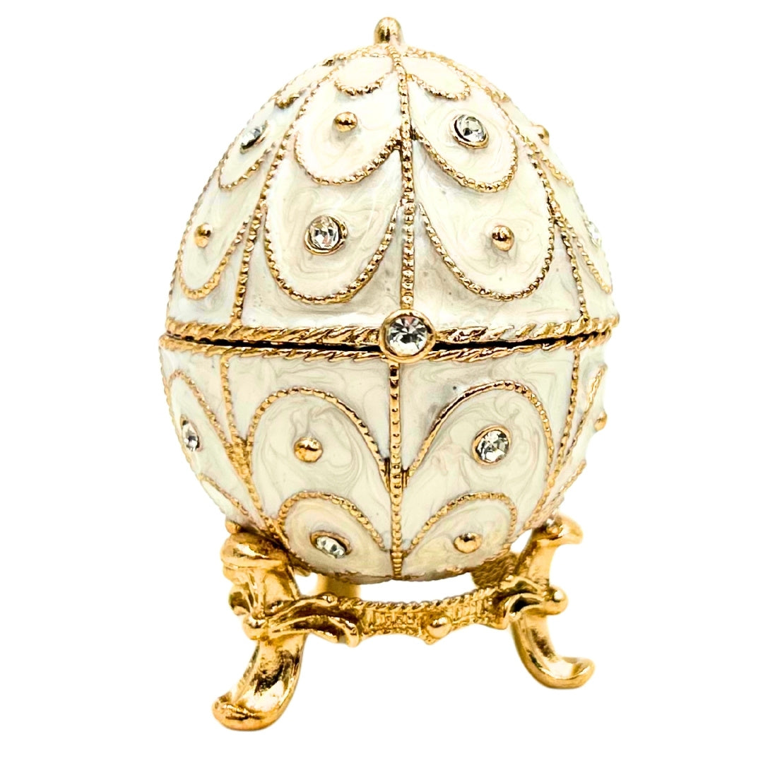 Exkluzívna kovová šperkovnica vajce Fabergé s kryštálikmi v bielo-zlatej farbe s možnosťou personalizácie gravírovaním