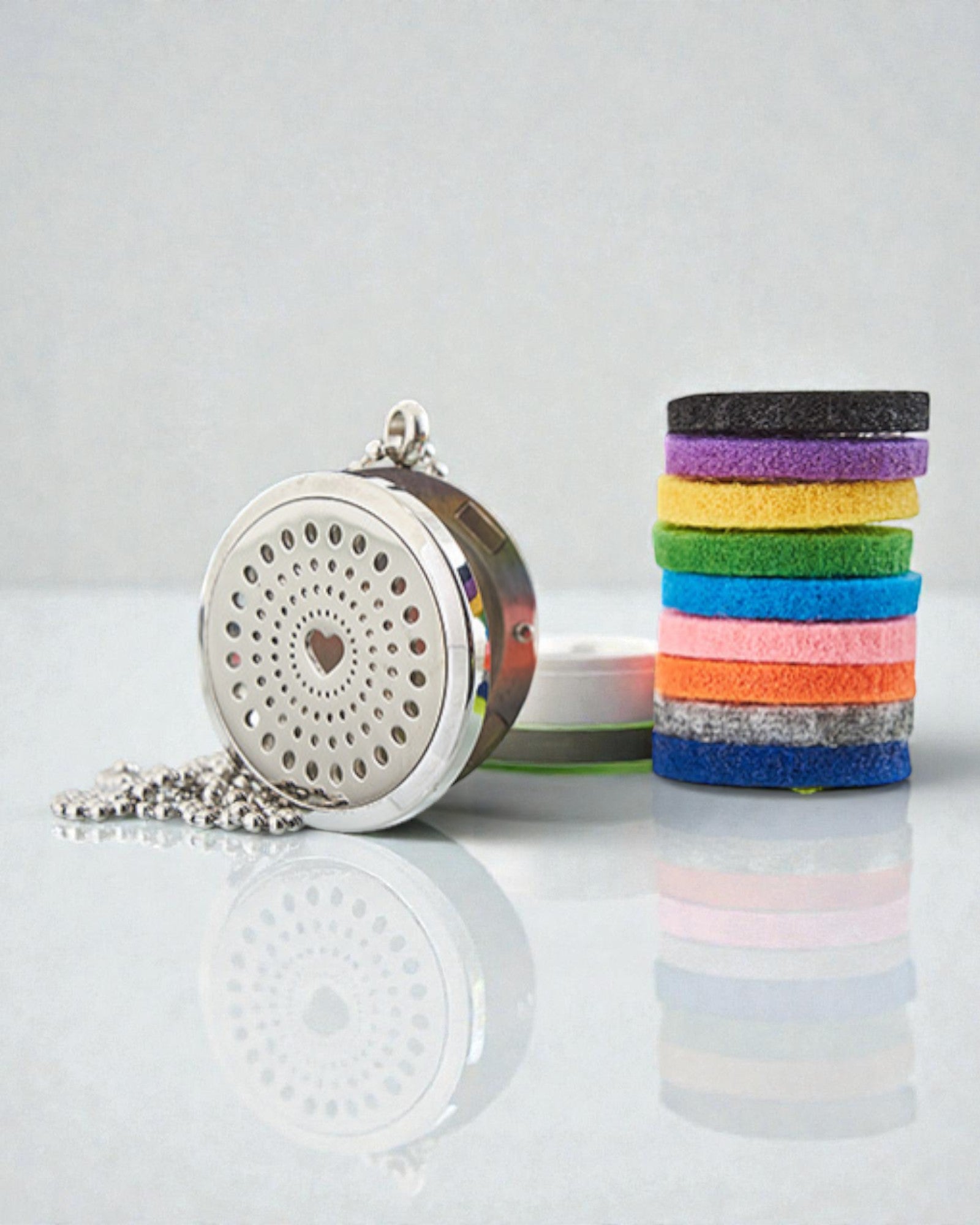 Celestia Heart – Naszyjnik Aromaterapeutyczny z Diamentowym Sercem 30 mm