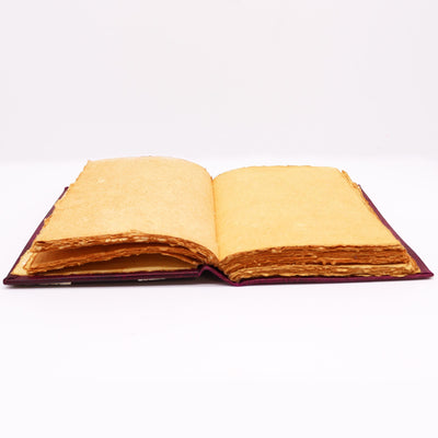 Hefty Red Tan Book s dekoráciou Hamsa
