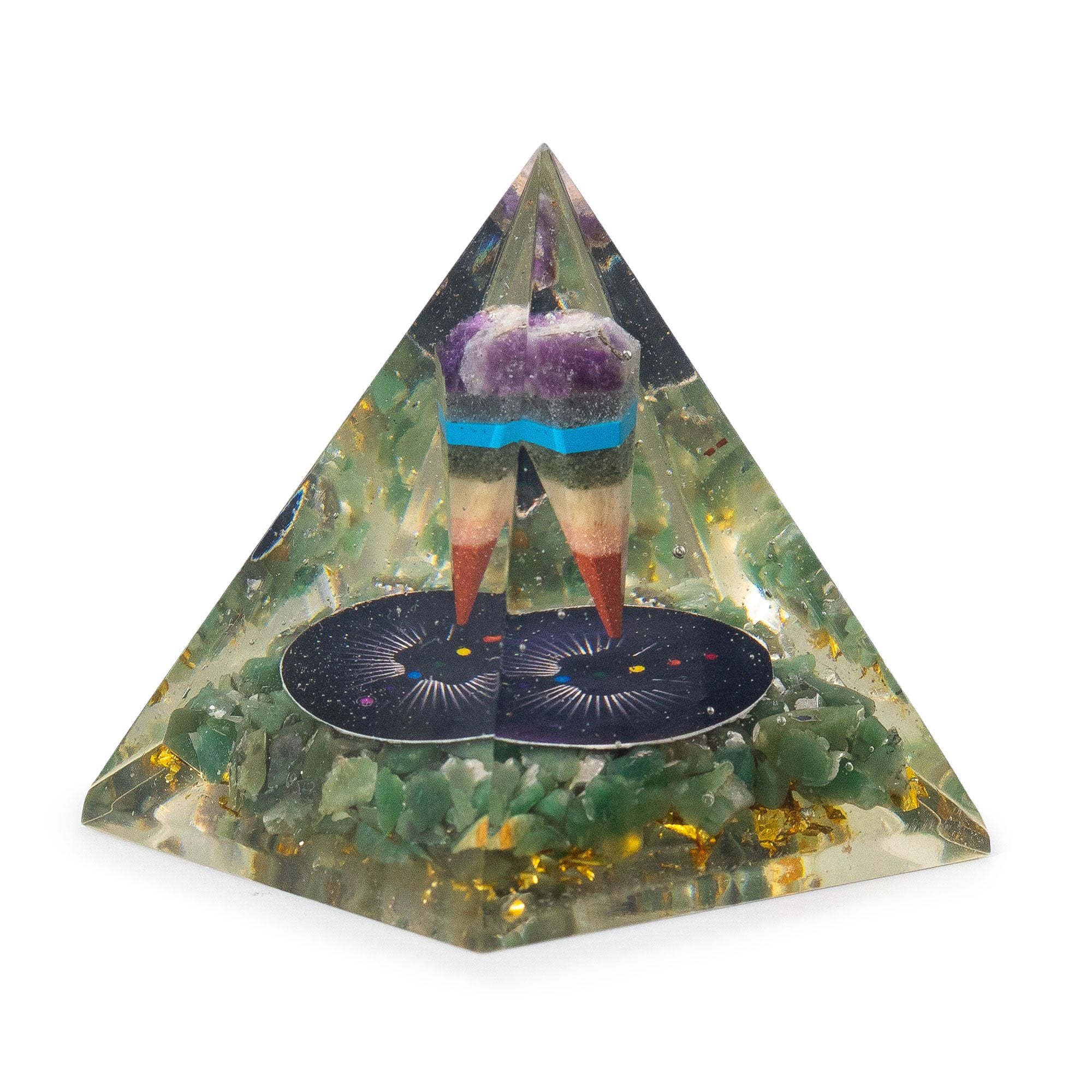 Stredná orgonitová pyramída s kyvadlom a zelenými úlomkami avanturínu 7x6 cm